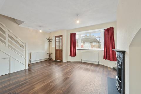 3 bedroom house to rent, Lynmouth Avenue, SM4