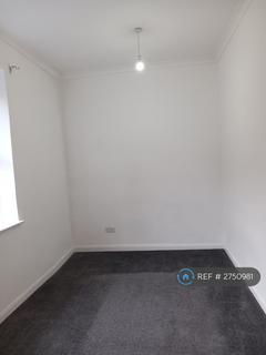1 bedroom flat to rent, Romford Road, London, E7