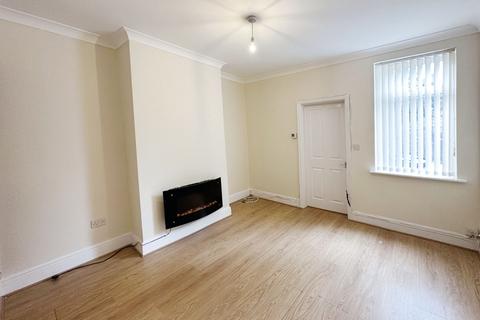 2 bedroom semi-detached house to rent, Cotesheath Street, Stoke-On-Trent, ST1