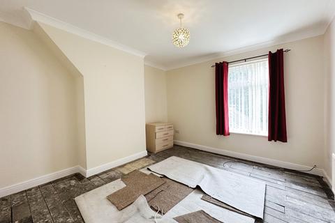 2 bedroom semi-detached house to rent, Cotesheath Street, Stoke-On-Trent, ST1