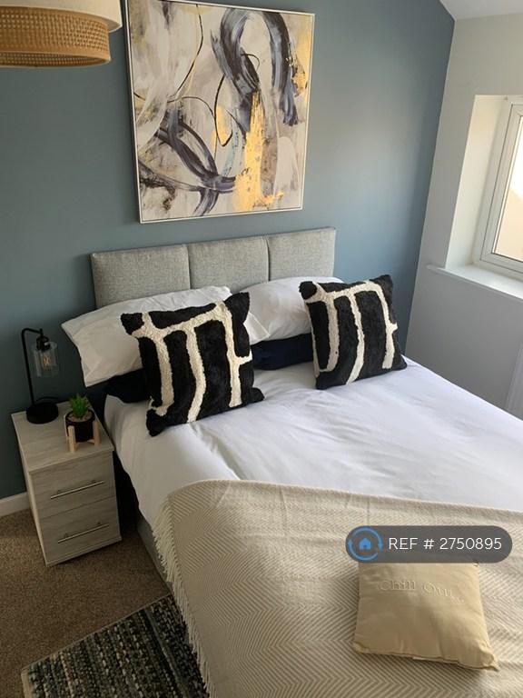 Front Bedroom