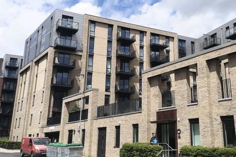 2 bedroom flat to rent, Lockside Lane, Salford M5