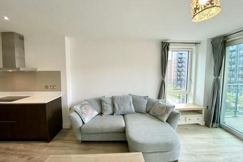 2 bedroom flat to rent, Lockside Lane, Salford M5