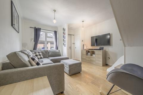 Picton Road, Swindon SN5