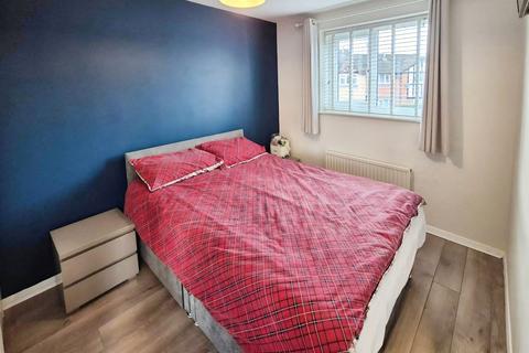 3 bedroom semi-detached house for sale, Chantry Close, Greater Manchester SK5