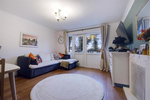 1 bedroom flat for sale, Hawksmoor, Harris Lane, Shenley