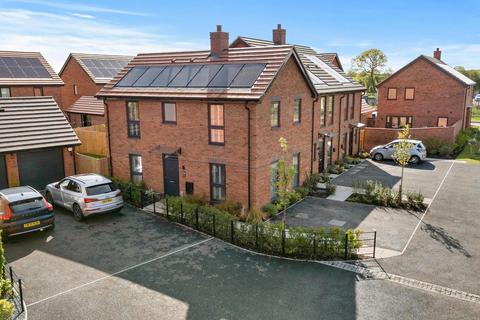3 bedroom detached house for sale, Allotment Drive, Wolston