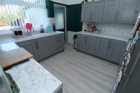 3 bedroom semi-detached house for sale, Shrewsbury Avenue, Liverpool L10