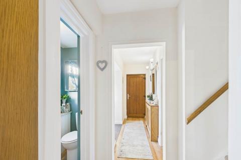4 bedroom detached house for sale, Chalkshire Road, Butlers Cross