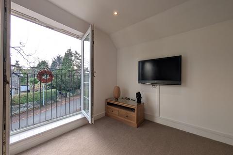 2 bedroom apartment for sale, Nab Lane, Shipley, BD18