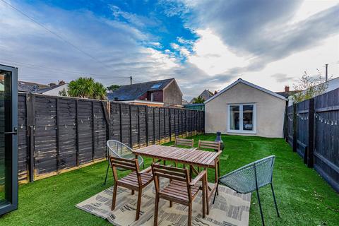 3 bedroom terraced house for sale, Inglefield Avenue, Cardiff CF14