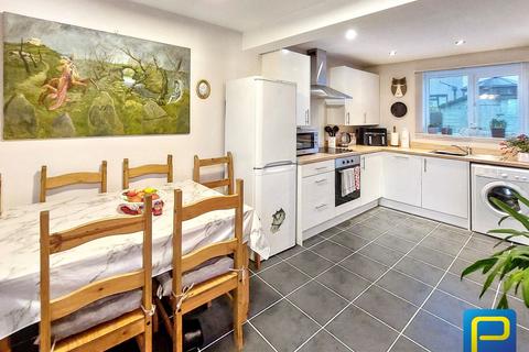 2 bedroom terraced house for sale, Farne Road, Shilbottle, Alnwick, Northumberland, NE66 2XX