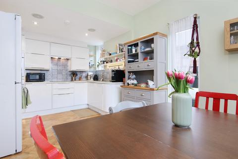 undefined, 120 Craigton Place, Winchburgh, EH52 6RW