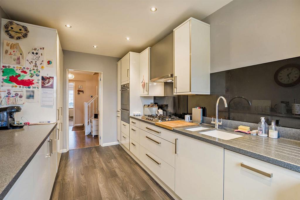 8674116-interior08-800.jpg