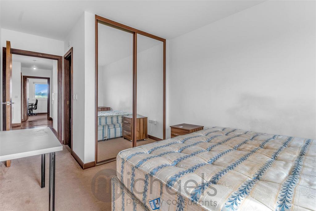 Master-bedroom-1.jpg