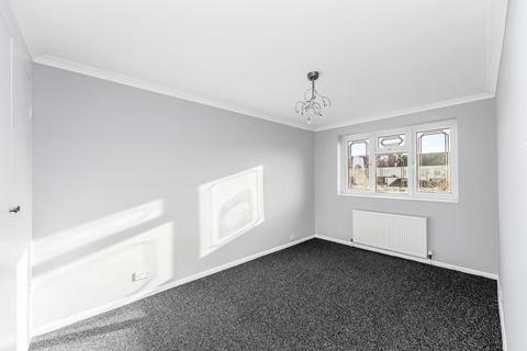 undefined, Field Close, Chingford