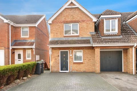4 bedroom semi-detached house for sale - The Chequers, Consett, County Durham, DH8