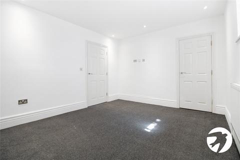 1 bedroom flat to rent, Clarence Place, Gravesend, Kent, DA12