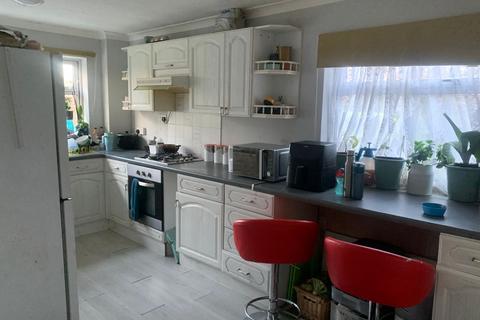 1 bedroom in a house share to rent, Essex Road, Huntingdon PE29