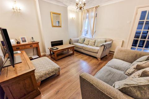 undefined, Honey Hill Road, Bedford