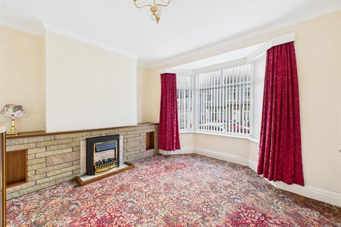 3 bedroom terraced house for sale, Avondale Road, Lancaster