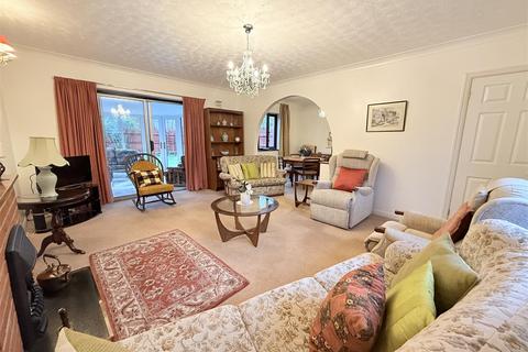 4 bedroom detached house for sale, Barking Road, Needham Market IP6