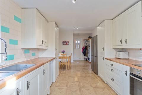 3 bedroom end of terrace house for sale, The Highway, New Inn, NP4