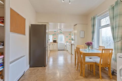 3 bedroom end of terrace house for sale, The Highway, New Inn, NP4