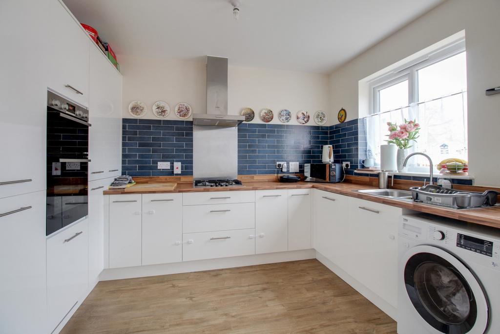 Kitchen 2