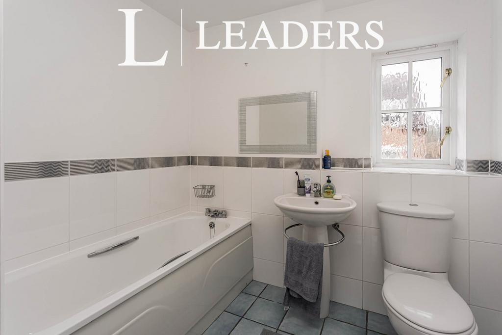 Main bathroom