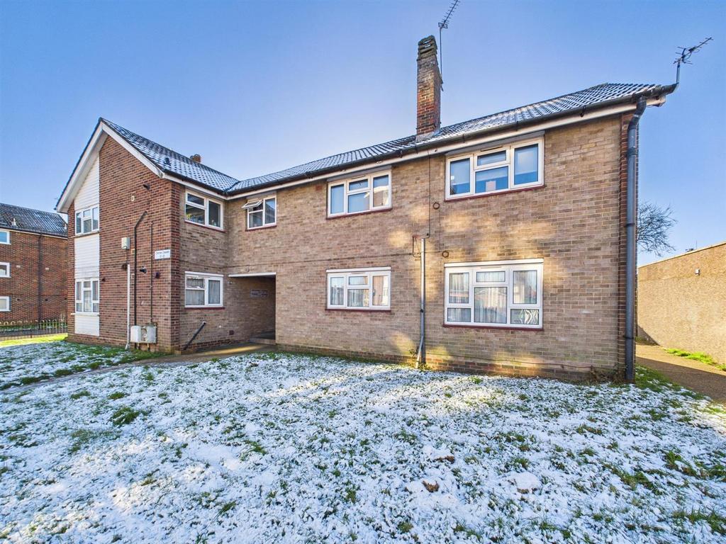 Chertsey Crescent