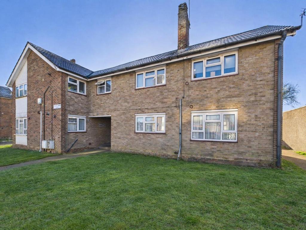 Chertsey Crescent