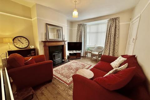 2 bedroom terraced house for sale, Iona Road, Carr Hill, Gateshead