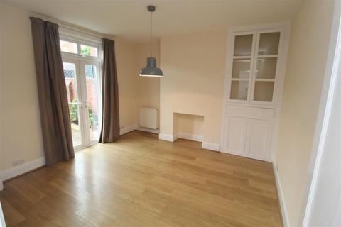 3 bedroom terraced house to rent, Heavitree