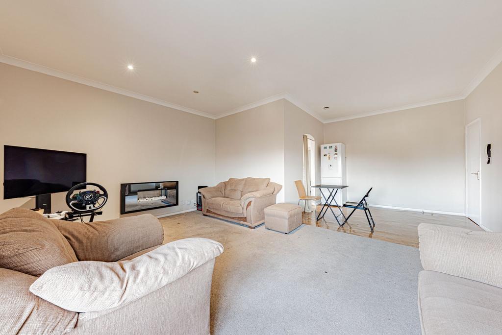 Living Room/ Dining Room (2)