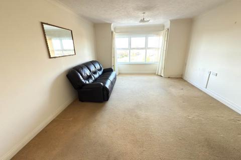2 bedroom flat for sale, Exmouth Court, Long Causeway