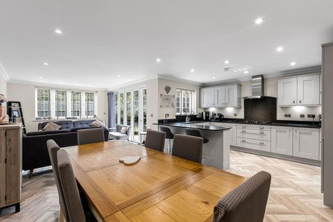 undefined, Stanton Grove, Tadworth KT20