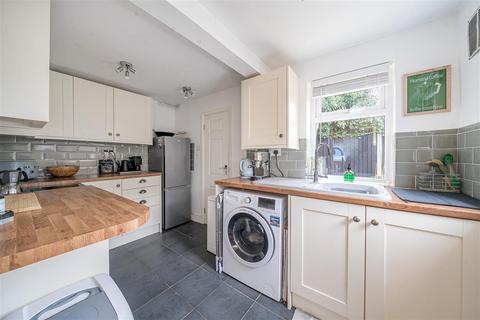 undefined, Clapham MK41