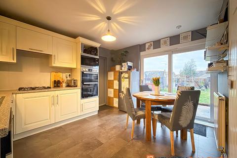 3 bedroom semi-detached house for sale, Macaulay Drive, Balderton NG24