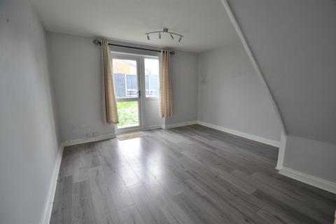 undefined, Heaton Dell, Luton LU2