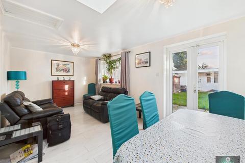 undefined, Brock Road, Langley Green RH11
