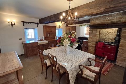3 bedroom semi-detached house to rent, Croft Lane, Staverton, NN11 6JE