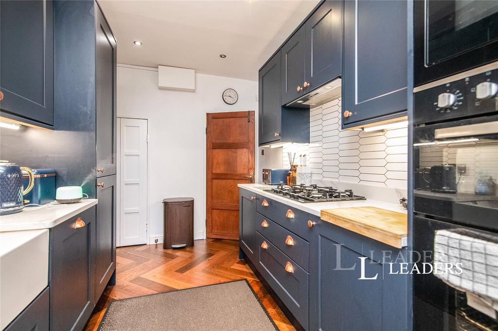 Kitchen2