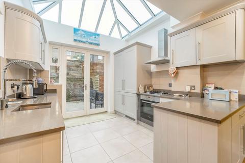 undefined, Upham Park Road, London W4