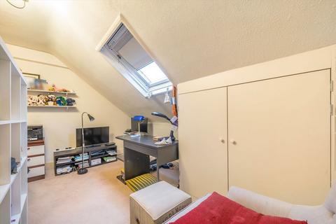 undefined, Upham Park Road, London W4