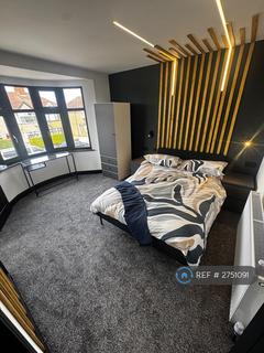undefined, Bishop Ken Road, Harrow, HA3