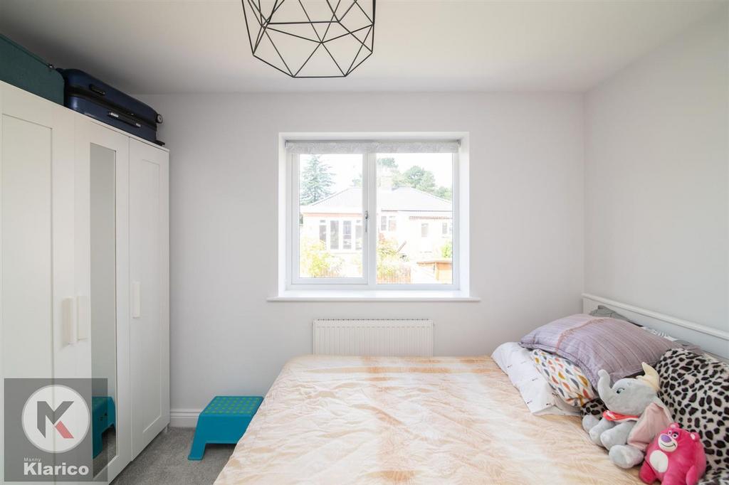 7 A,Warwick Gardens-20.jpg