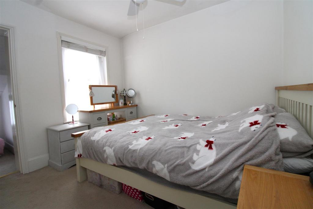 Bed 2.JPG