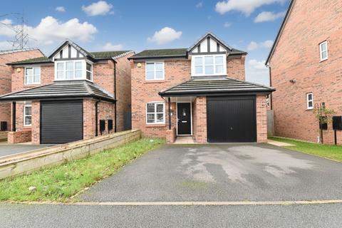 3 bedroom detached house for sale - Virginia Drive, Swinton, M27