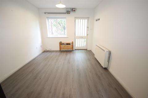 1 bedroom terraced house to rent, Devonshire Mews, Cambridge CB1